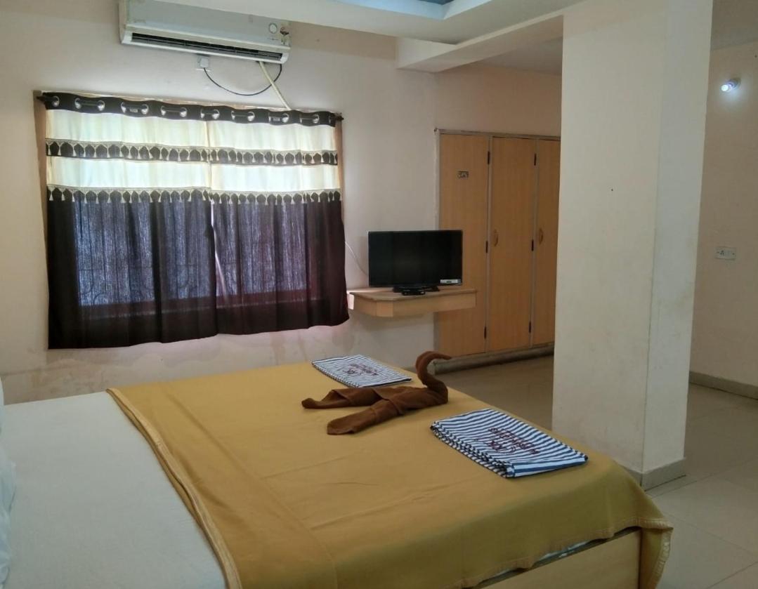 Rajkrishna Residency Hotel Attur Exterior photo